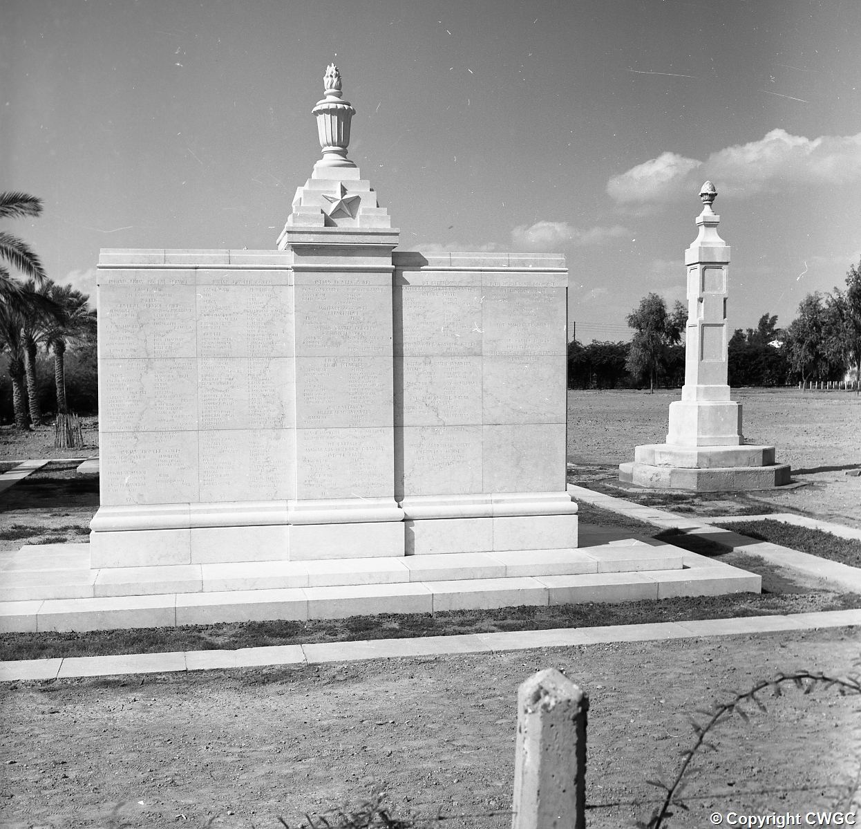 WW2 Cremation Memorial, Basra War Cemetery (Indian Forces side). © CWGC.