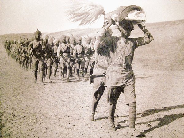 Indian soldiers marching during the Mesopotamian Campaign