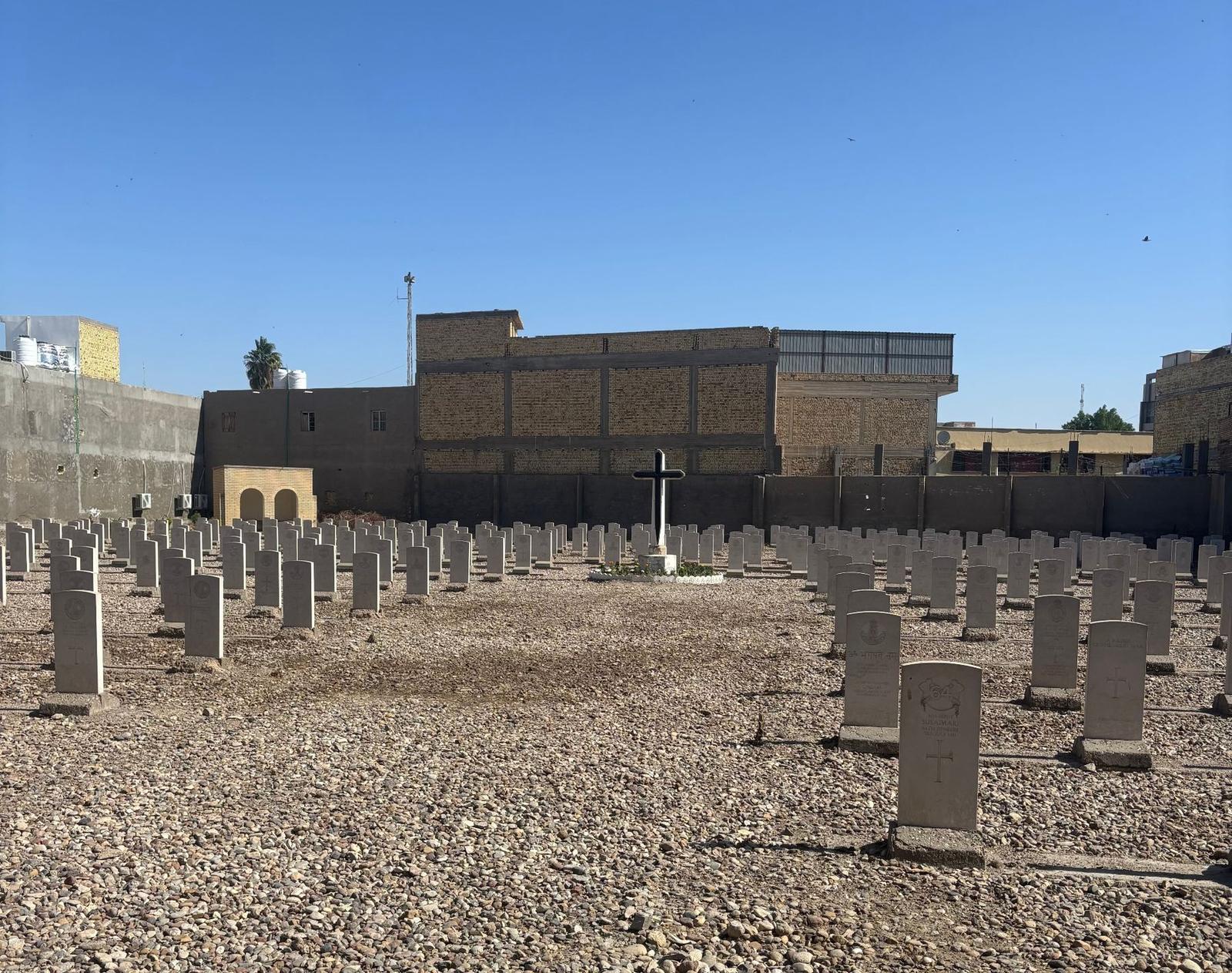 Kut War Cemetery - Commonwealth War Graves Commission cemetery in Kut (Al-Kut), ~160-175 km southeast of Baghdad, on the Tigris River, Iraq
